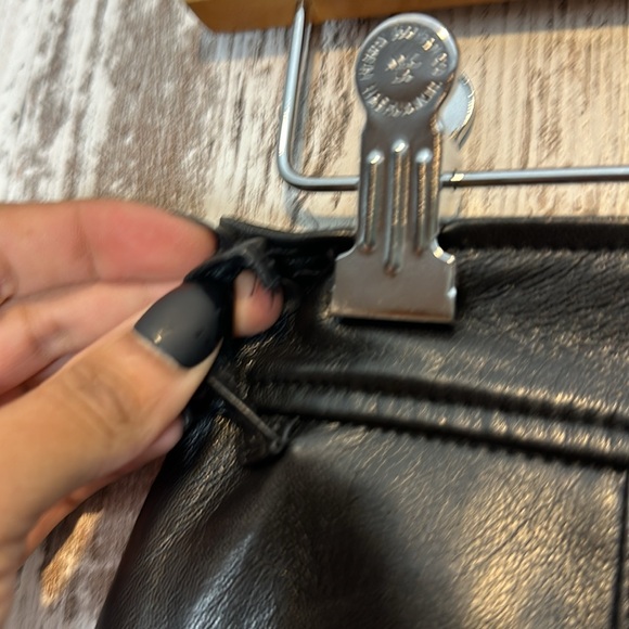 Babaton Cropped Leather Pants size 6 - Picture 10 of 12